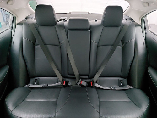 Toyota Corolla 2.0 VVT-IE FLEX XEI DIRECT SHIFT