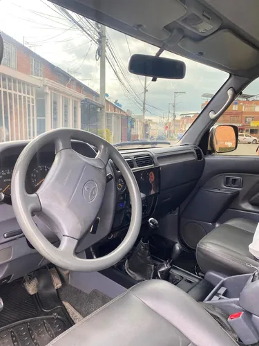 Totota Prado Vx Modelo 2004 , 8 Puestos, Mecanica