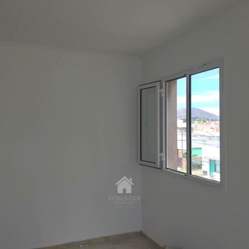 Imagen 3 de 6 de Departamento En Venta