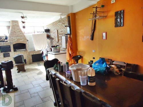 Imagem 4 de 15 de Lindo Imóvel, Semi-isolado. Com 3 Dormitórios - Di1752