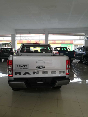 Imagen 3 de 7 de Ford Ranger Xls Gl 4x2 2022