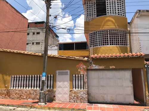 Casa En Venta La Rosa Guatire Ys1 24-4574