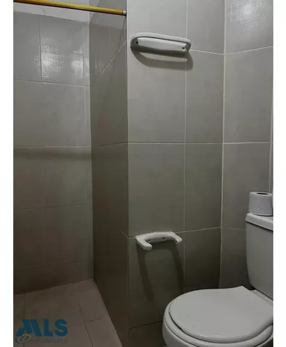 Casa 3 Niveles Con Opotunidad De Ampliación(mls#248282)