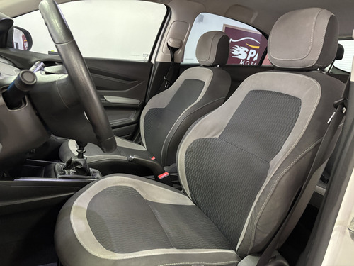 Chevrolet Onix 1.0 MPFI LS 8V FLEX 4P MANUAL