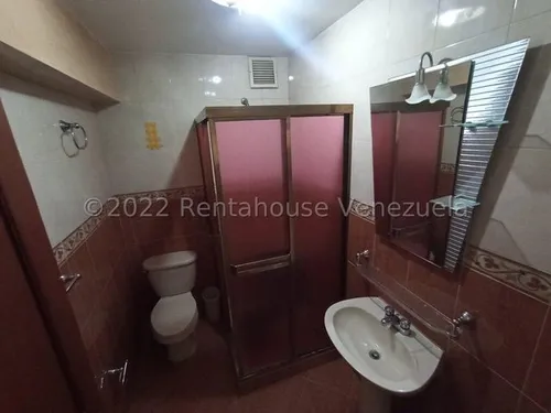 Apartamento En Venta El Paraíso 24-15687