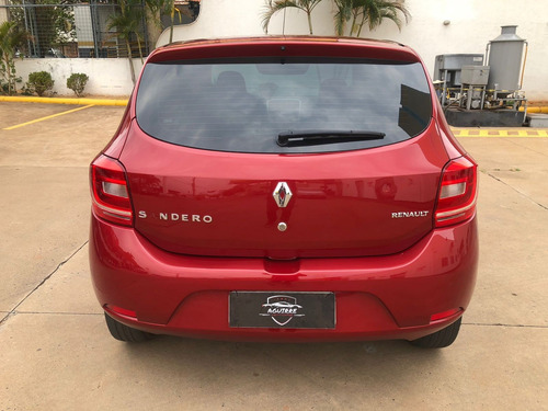 Imagem 5 de 9 de Renault Sandero Authentique 1.0 Vermelho 2018