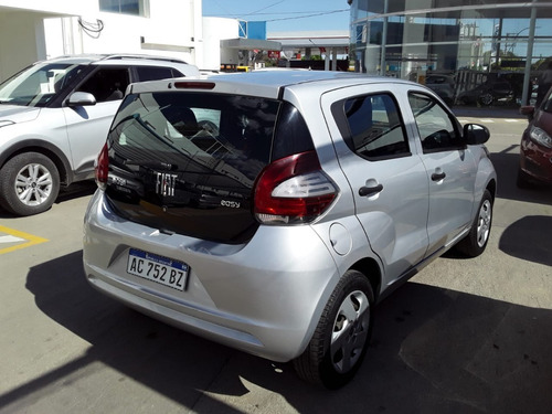 Imagen 6 de 15 de Fiat Mobi 1.0 8v Easy Gnc 2018