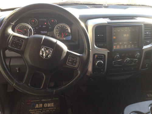 Imagen 7 de 15 de Dodge Ram 1500 Crew/cab 4x4 V6 Aut 2016 Azul Acero