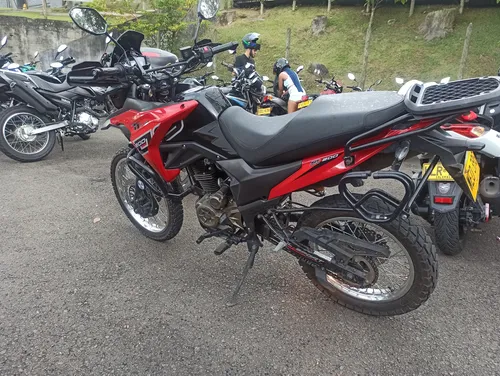 Tt Ds 200 Modelo 2024 Comprada En Agosto 2024