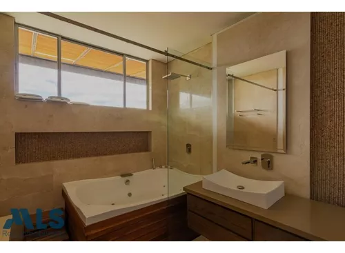 Espectacular Casa Campestre Con Amplios Espacios(mls#251727)