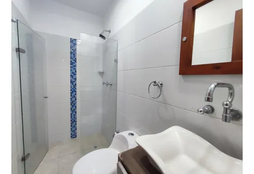 Venta Casa De 258mts2 Condominio En El Castillo, Jamundí 7384.