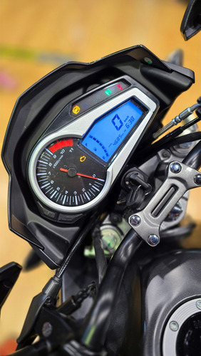 Hero Hunk 190r 2024 Con Accesorios Entrega Inmediata