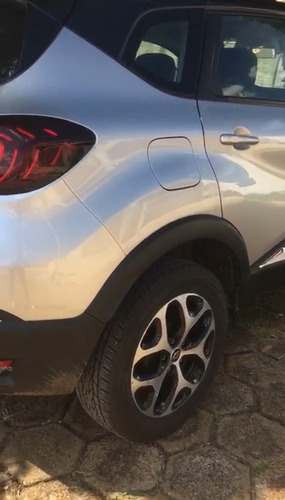Imagem 2 de 2 de Renault Captur 2019 1.616v Intense Sce X-tronic 5p