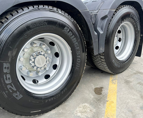 Imagem 12 de 12 de Volvo Fh 540 6x4 2016