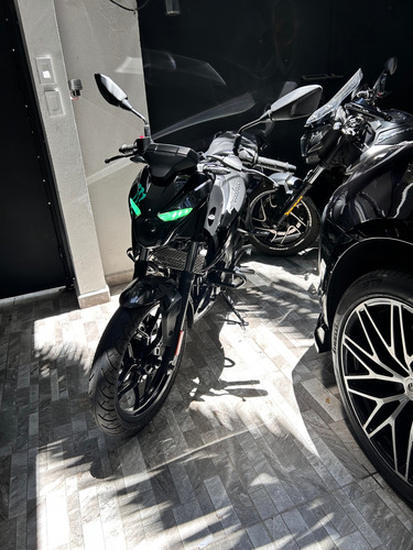 Pulsar N250 Bajaj