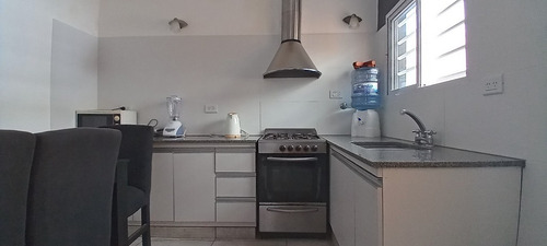 Imagen 5 de 25 de 4 Ambientes En Barrio Residencial
