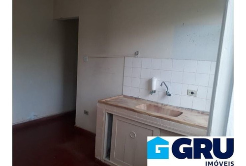 Imagem 7 de 26 de Casa Terrea Localizada No Jardim Santa Mena - Cat846