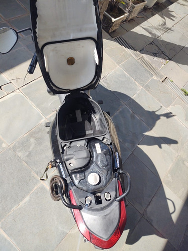 Imagem 3 de 6 de Honda Biz 125 Es - Ano 2013/14