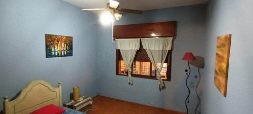 Oportunidad Venta Casa De 3 Ambientes Castelar, Acepta Permu