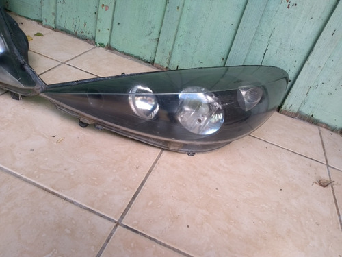 Peugeot 207 2009 1.4 Xr Flex 3p