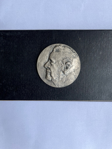 Clube Da Medalha Do Brasil : Alfredo Volpi (Usado)