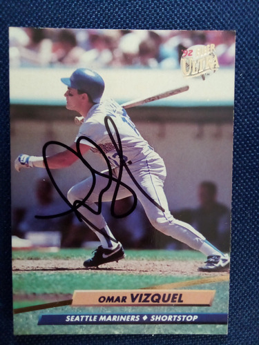 Barajita Firmada De Omar Vizquel Fleer Ultra92 436