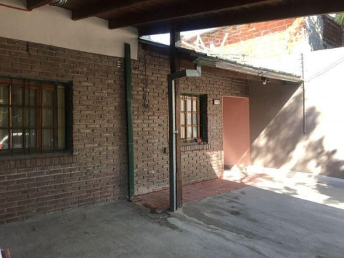 Imagen 1 de 17 de Casa En Venta En Sourigues