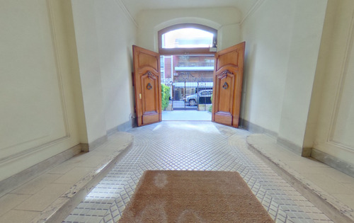 Excelente Piso Amoblado Con Dos Habitaciones. Recoleta