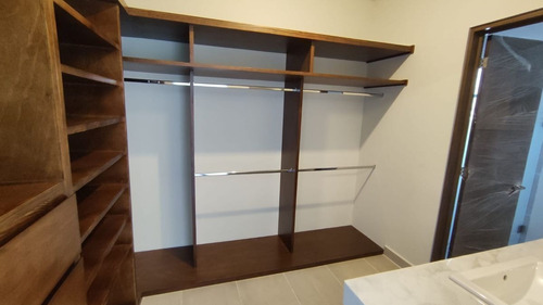 Imagen 22 de 23 de Casa De 3 Habs Cada Una Con Baño, Los Encinos
