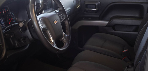 Imagen 6 de 6 de Chevrolet Cheyenne 2018 5.3 V8 Ltz Doble Cabina Piel 4x4 At
