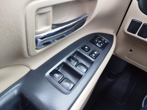 Mitsubishi Outlander 2.2 MIVEC DI-D DIESEL HPE-S AWD AUTOMÁTICO