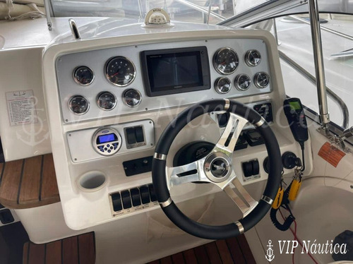 Phantom 303 - 2 X Mercruiser 200 Hp - 2016 - Nx Focker, Real