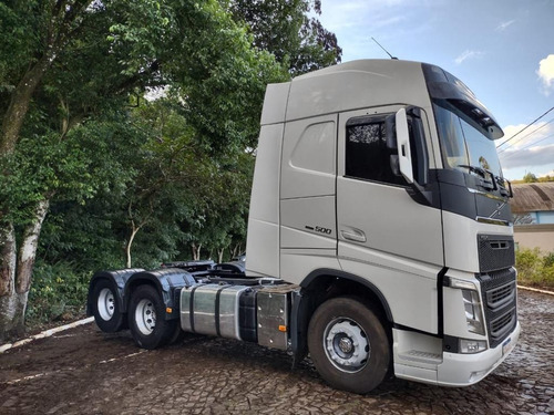 Imagem 3 de 9 de Fh-500 Globetrotter 6x2