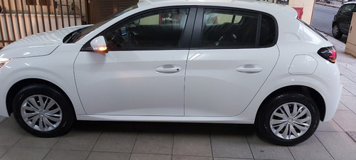Imagen 9 de 11 de Peugeot 208 Like Pack 1.6