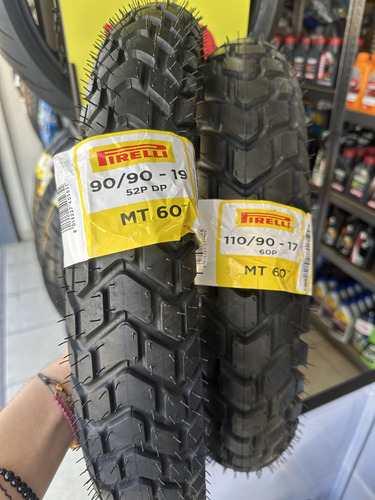 Kit llantas 110/90-17 Y 90/90-19 Pirelli MT60 Honda Bros Xr 150 Nxr