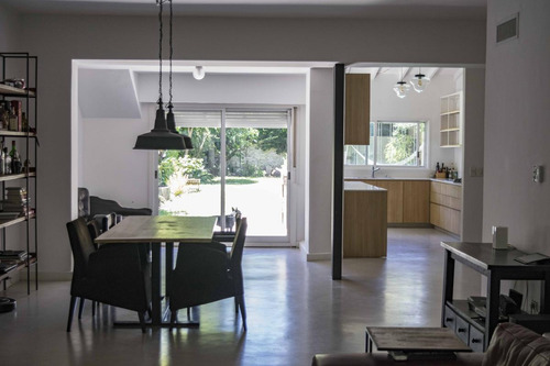 Imagen 6 de 26 de Casa - Mart.-vias/libert.