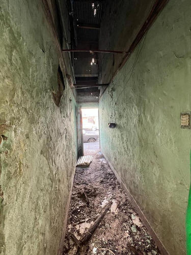Imagen 8 de 9 de Local - A Refaccionar - San Cristobal Limite Constitucion - Venta - Oportunidad