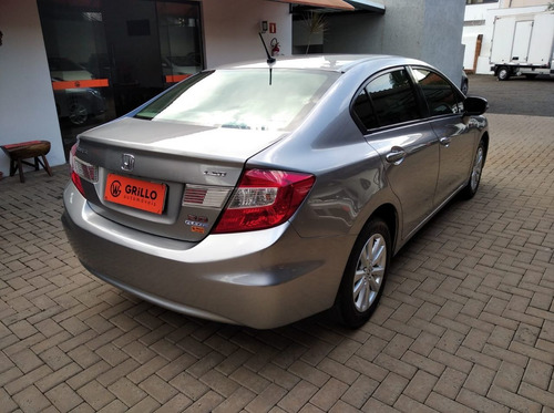 Imagem 7 de 12 de Honda Civic 2.0 16v 4p Flex Lxr Automático