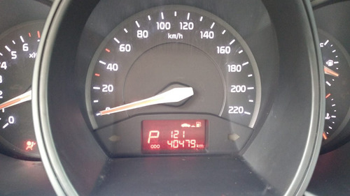 Kia Rio 4 Ex 1.4 At 2016