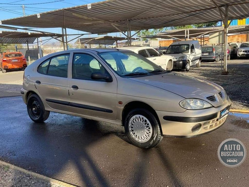 Imagen 6 de 8 de Renault Megane 2000