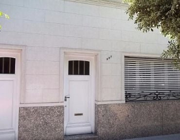 Casa En Venta En 6 Entre 42 Y 43