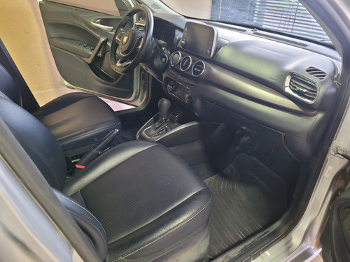 Fiat Cronos 1.8 16v Precision At6