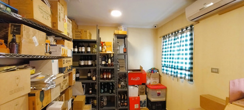 Arriendo Local Y Compra Derecho Llaves Y Patentes