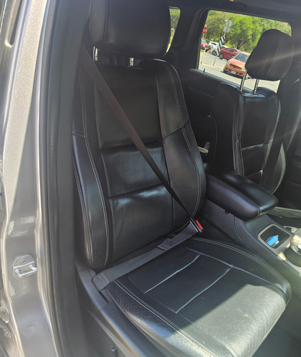 Jeep Grand Cherokee 3.6 Limited Lujo V6 4x2 At