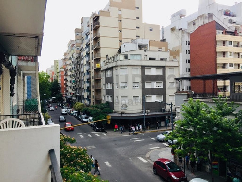 Imagen 3 de 12 de Departamento 1 Ambiente A La Calle