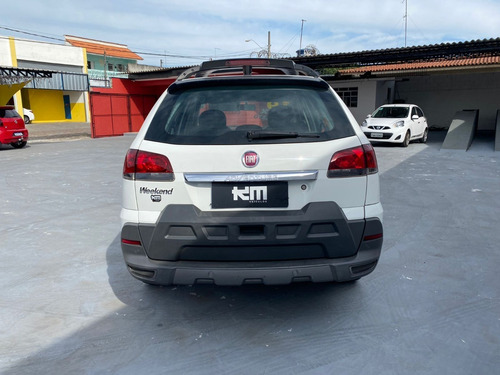 Imagem 10 de 10 de Fiat Palio Weekend Adventure 1.8 Flex