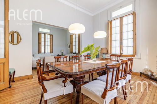 Casa Tipo Chalet Inglés En José Marmol