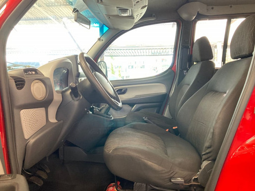 Fiat Doblo 1.4 MPI ELX 8V FLEX 4P MANUAL