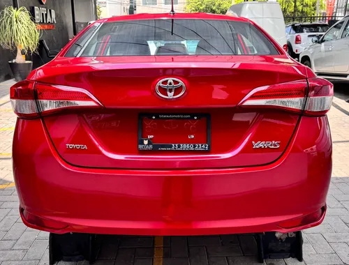 Toyota Yaris 1.5 Core Mt