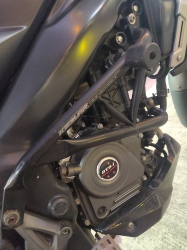 Imagen 6 de 6 de Bajaj Rouser Ns 200